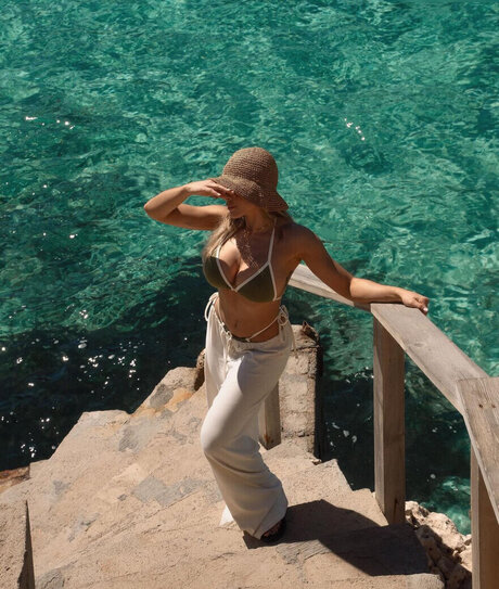 Lenaknk ヌード女優 写真