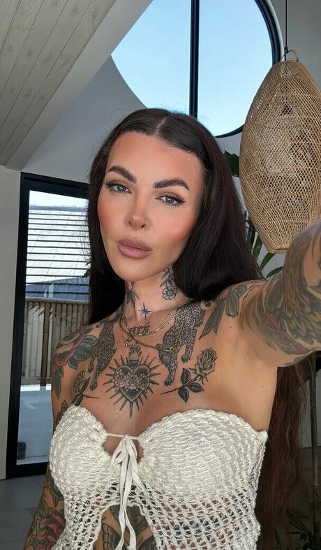 曲線美の黒檀OnlyFans 無料xxx 写真