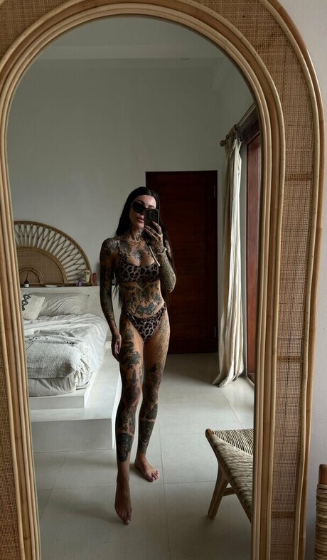 stefaniexlee ポルノ女優 写真