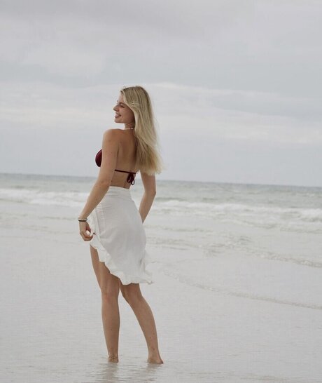 金髪ストリップOnlyFans ホットxxx 写真