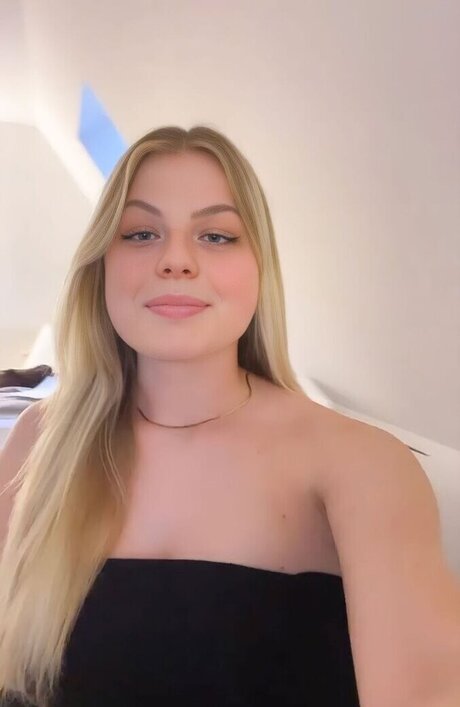 主観視点のアジア人OnlyFans 無料ヌード アーカイブ