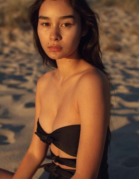 デカ尻ジーンズ OnlyFans ポルノ 画像