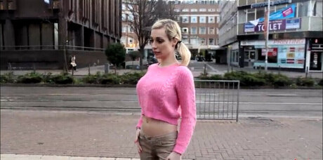 Chessie Kay 裸モデル 写真