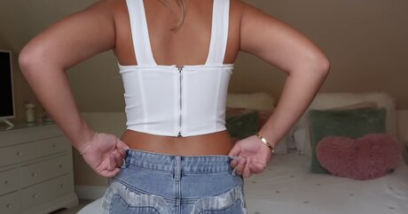 かわいい赤毛のOnlyFans xxx 画像