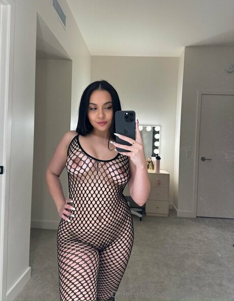 裸のプリンセスOnlyFans トップ ギャラリー