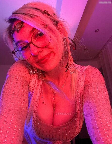 Soph Stardust セックス女優 写真