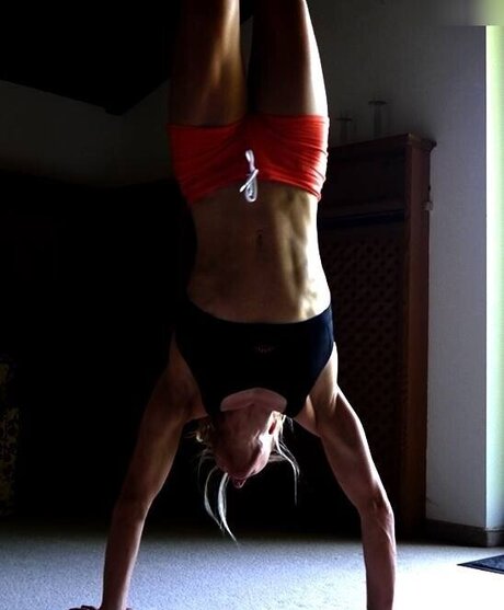 プリンセスアジアンOnlyFans アートポルノ 画像