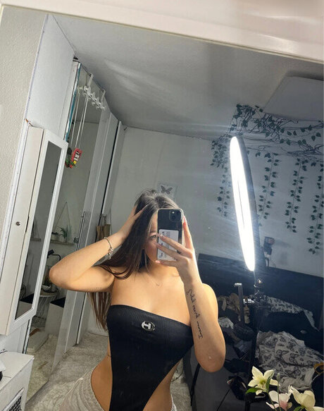 アジア人のアナルオンリーファン 美しいxxx ギャラリー