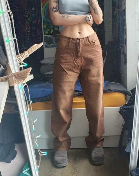 濃厚なラテン系熟女OnlyFans 美しい裸 写真