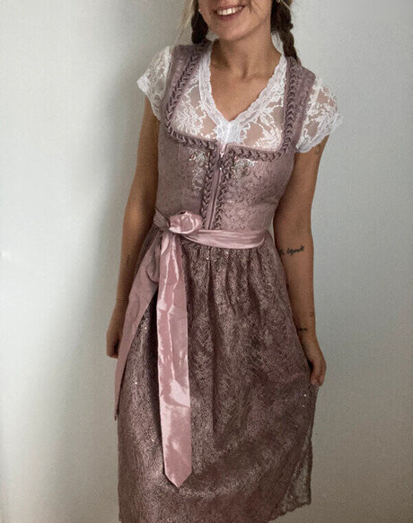 スターティーンオンリーファンズ アートヌード 写真