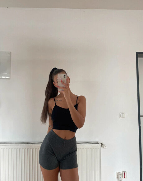 セクシーなブロンドのOnlyFans 無料セクシー 写真