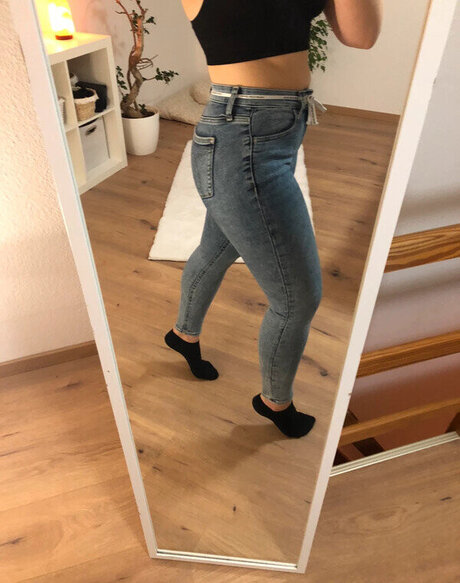 足の裏3P OnlyFans セックス 写真