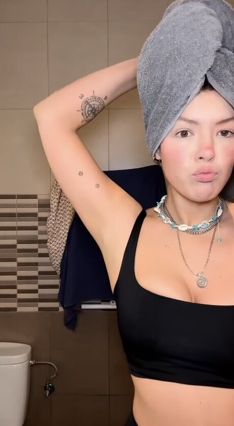 BBCティーンオンリーファンズ 無料ポルノ 写真