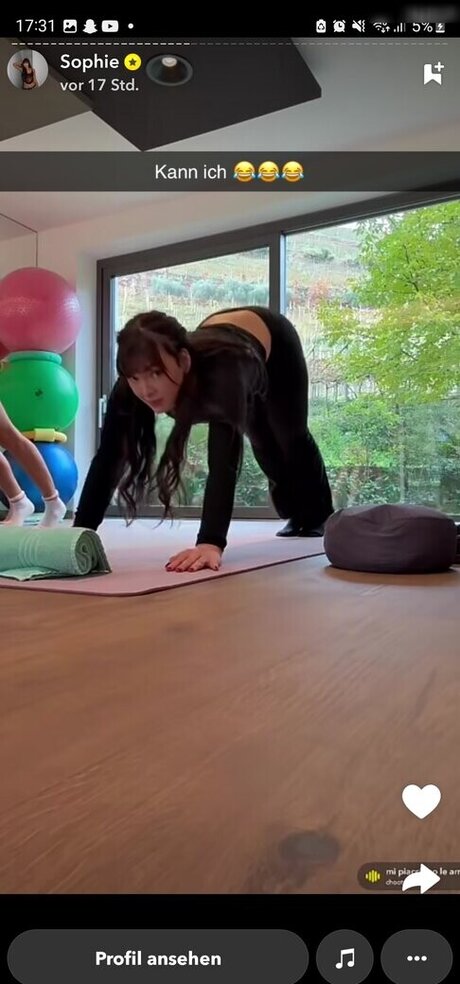 スリムな熟女OnlyFans アートxxx ギャラリー