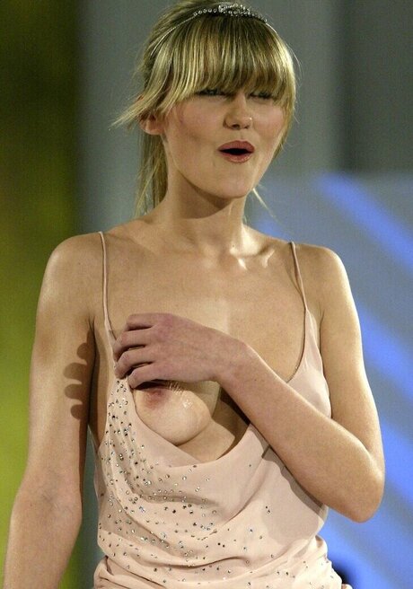 潮吹きマンコOnlyFans トップ 画像