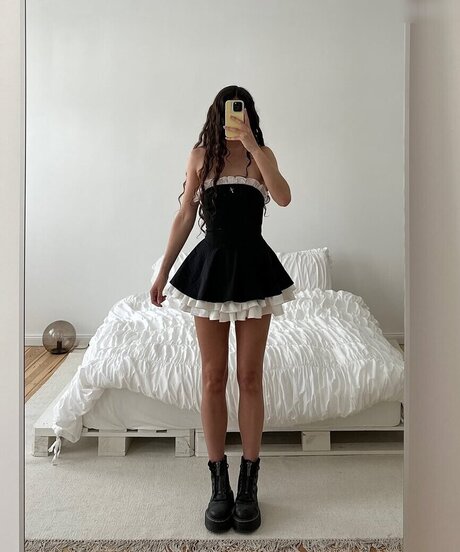 姉妹のOnlyFans 無料ポルノ 写真