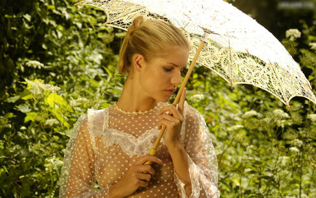 ブロンドヨガOnlyFans セクシーヌード ギャラリー