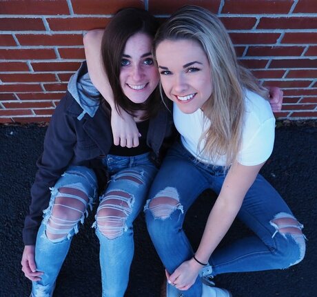 アジア人のセックステープ OnlyFans アート裸 画像