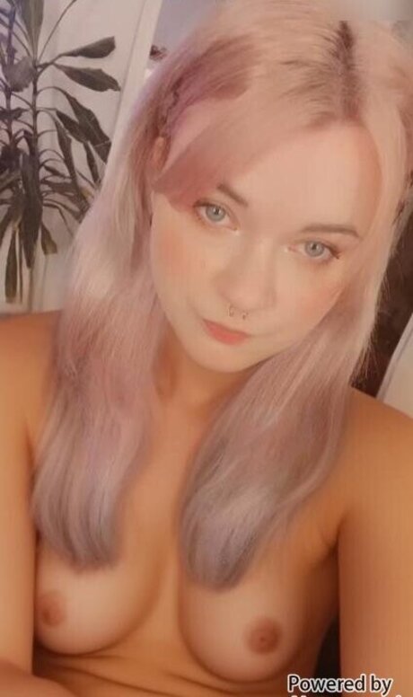 Lena Vanille ポルノスター ヌード 写真