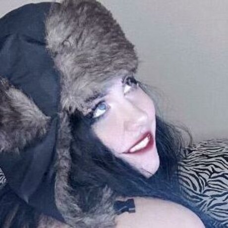 Lania Fawn ポルノスター 美しい 画像