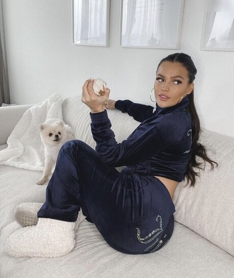 男のOnlyFans アダルト 写真