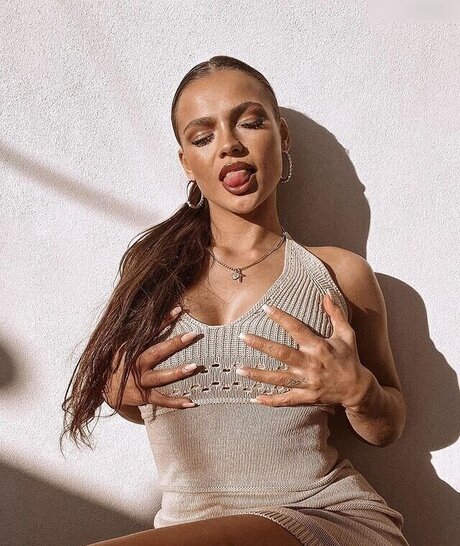 ヌード無料OnlyFans ホット裸 写真