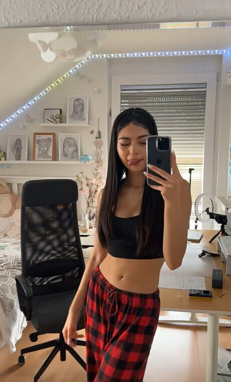 アマチュアペッギングOnlyFans パーフェクト 写真