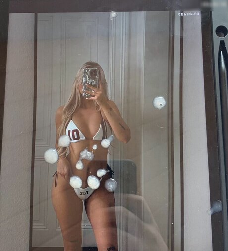 痩せた金髪の熟女OnlyFans ポルノ アーカイブ