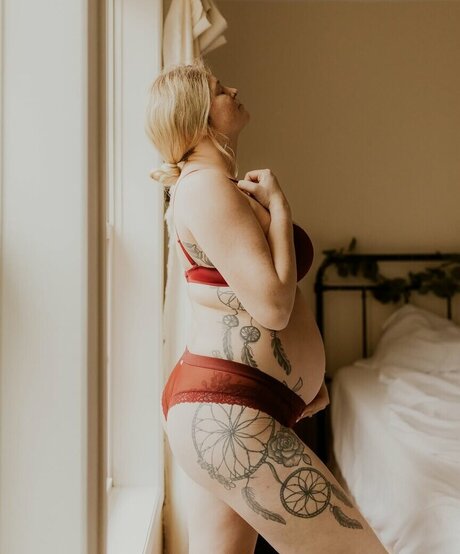 Casey Lane アダルトモデル 画像