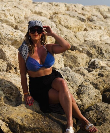 Mirina セックス女優 写真