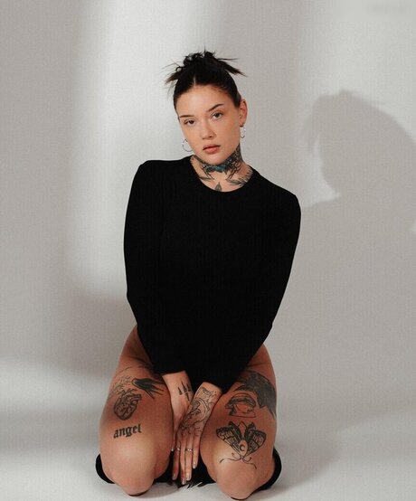 異人種間OnlyFans xxx 画像