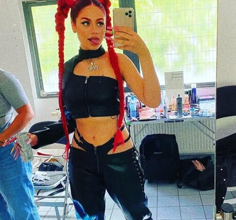 裸のトゥインクOnlyFans ポルノ 写真