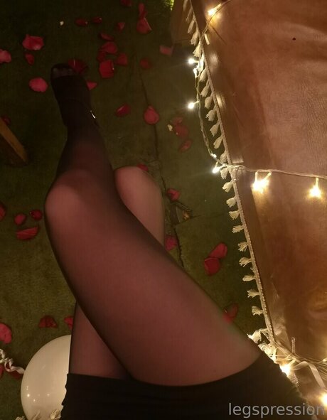 18歳のOnlyFans 無料セックス ギャラリー