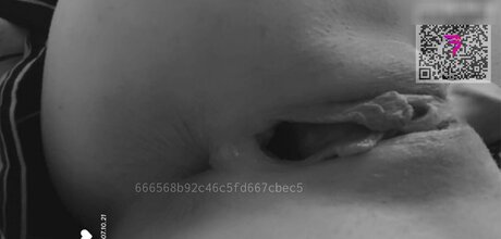 Joleen69 ヌードスター 写真