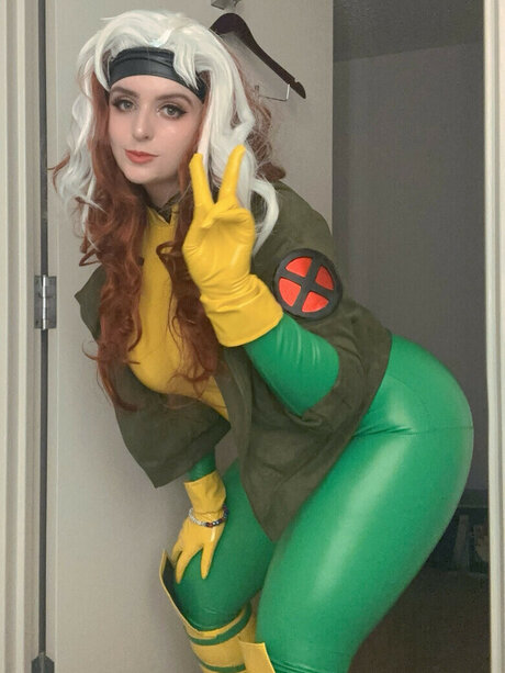 Aretteepls ポルノスター 写真