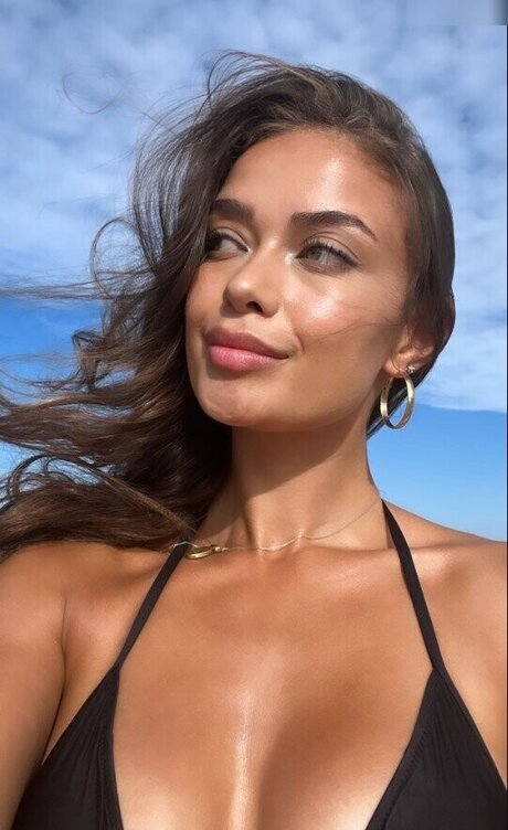 トゥワークオンリーファン ホットセックス 画像