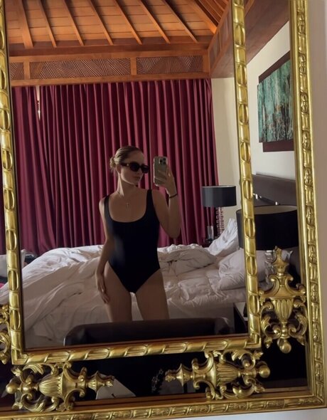 Davina Geiss アート女優 画像