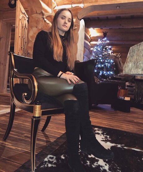 ハードコアBDSM OnlyFans 美しいポルノ 画像