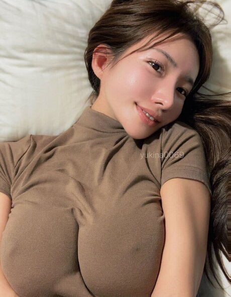yukina0069 ポルノスター 写真