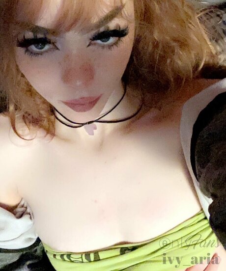 ニューハーフ ドミナトリックス OnlyFans 無料ヌード 写真