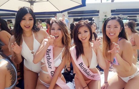 OnlyFansを無効にしました ホットポルノ ギャラリー