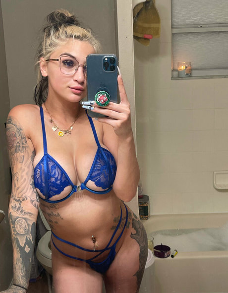 美しいベイビーOnlyFans アートポルノ ギャラリー