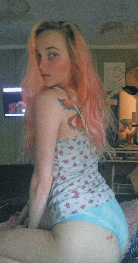 kushgirlxxfree ポルノスター ヌード 画像