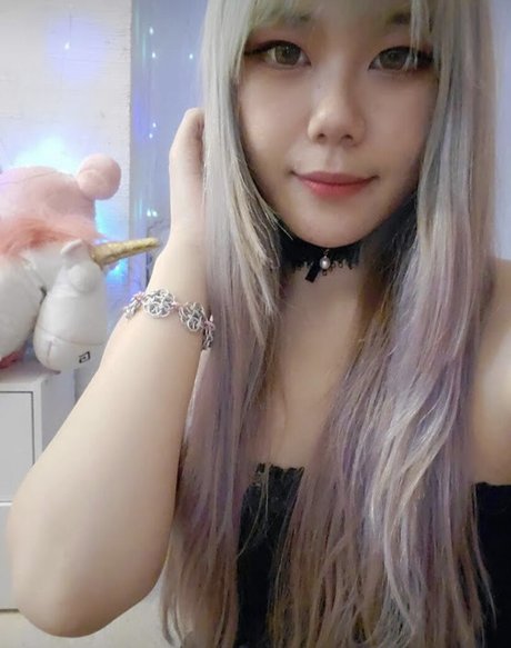 Doromon セクシーなスター 画像