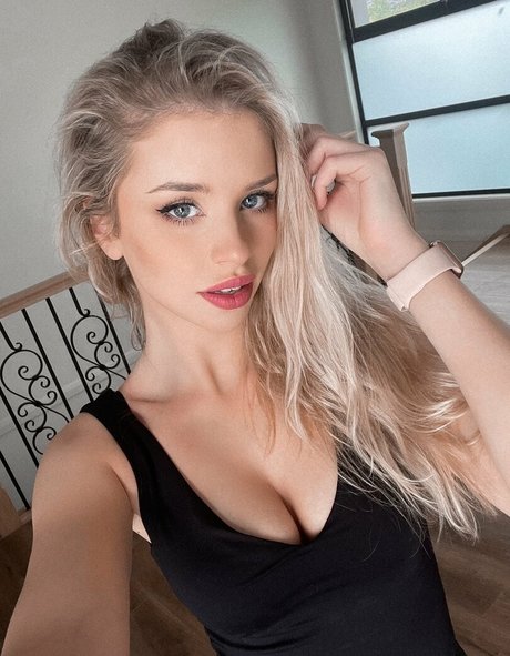 ニューハーフ 熟女 OnlyFans トップ アーカイブ