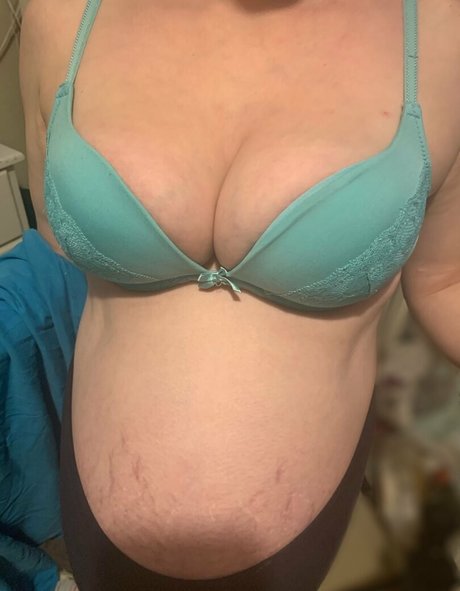 お金 OnlyFans 美しい裸 画像