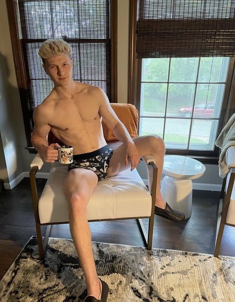 kallen2044 profile image