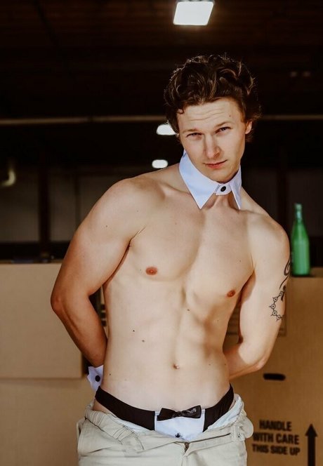 kallen2044 ヌード女優 写真