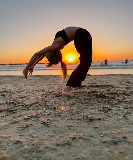 巨乳 POV OnlyFans セクシー裸 画像