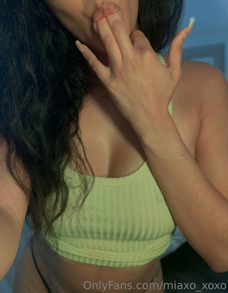 アジアンベイビーOnlyFans 無料ヌード 写真